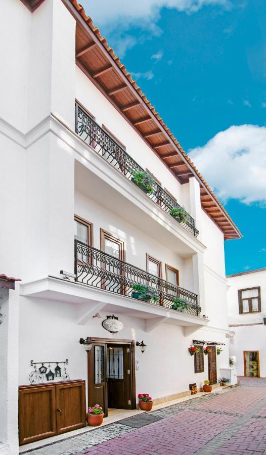 Rodina Suites Hotel Kusadası Exteriör bild